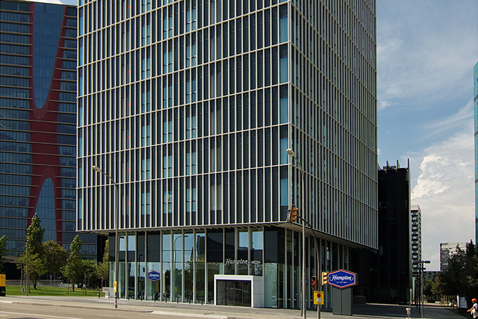 Hampton by Hilton